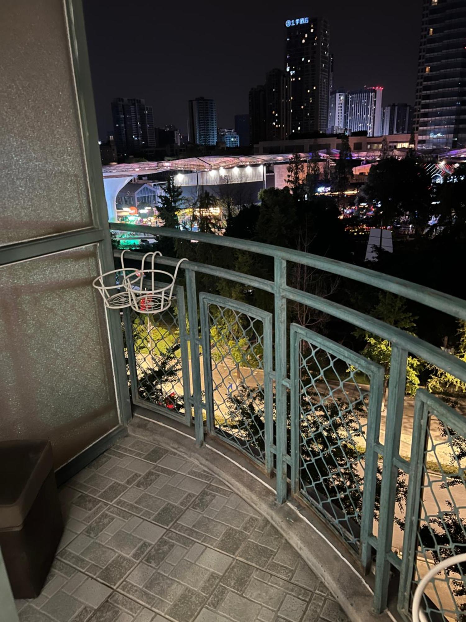 Moonlight Hotel 成都 エクステリア 写真