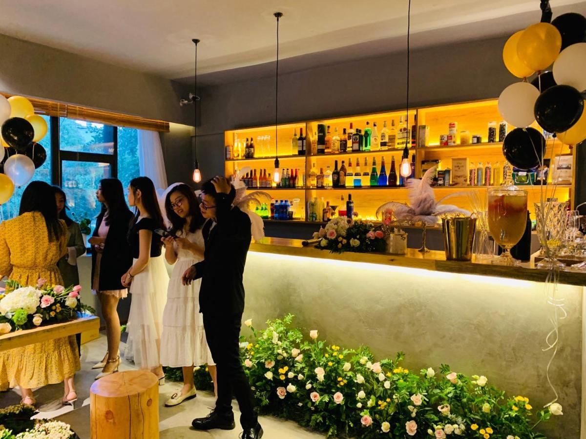 Moonlight Hotel 成都 エクステリア 写真